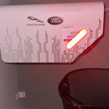 Land Rover Hediye Edilen Ev Tipi Şarj Cihazına Servis Desteği Sağlamıyor.