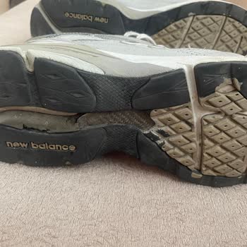 Newbalance Tabanı Yarıldı, Ürün Hatası