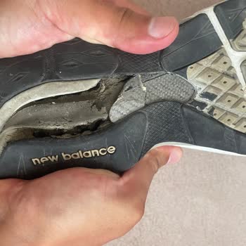 Newbalance Tabanı Yarıldı, Ürün Hatası