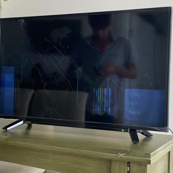 A101 Den Kırık Gelen TV