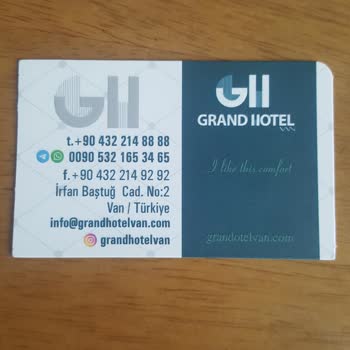 Grand Hotel Van Küçük Ve Kusurlu Odanın Değiştirilmesi