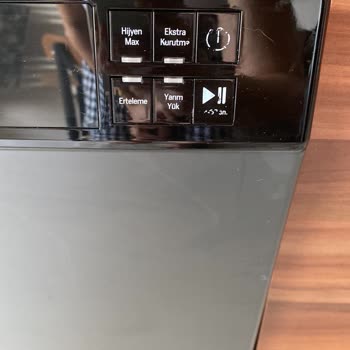 Arçelik Paneldeki Yazılar Siliniyor