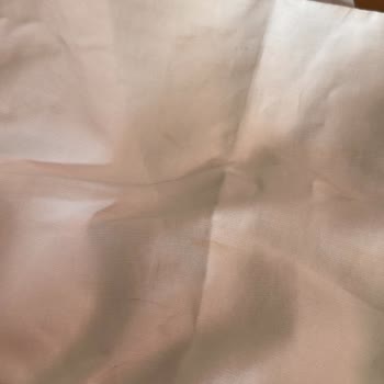 Zara Kullanılmış, Lekeli, Parfüm Kokan Üzerinde Sac Olan Ürün Gönderdi