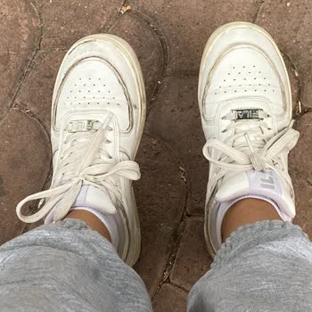 Deichmann Ayakkabı 4-5 Defa Giymeme Rağmen Açıldı Deriler Yırtıldı