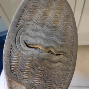 FLO Ayakkabıları Orijinal Mi?