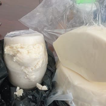 Öğretmen Niyazibey Çiftliği Bozulmuş, Kokmuş Ürün