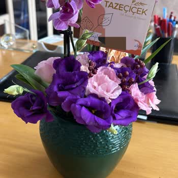 Taze Çiçek (tazecicek.com) Seçtiğim Çiçekle Alakasız Çiçek Gönderildi