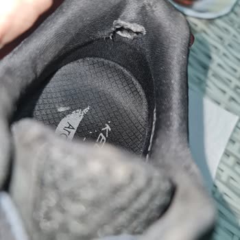 Skechers Ayakkabının Kısa Bir Süre İçerisinde Topukları Aşındı