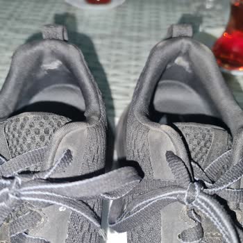 Skechers Ayakkabının Kısa Bir Süre İçerisinde Topukları Aşındı