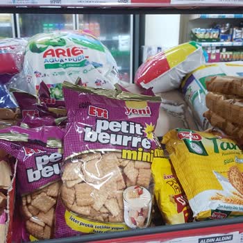 A101 'de Gıda Ve Deterjan Yan Yana