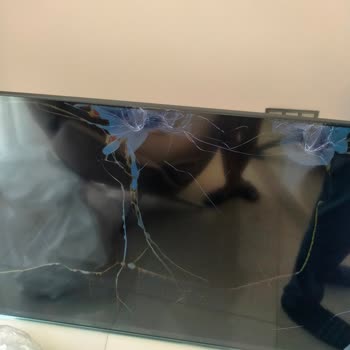 Teknosa TV Aldık Kırık Geldi