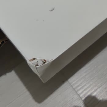 IKEA 6 Çekmeceli Şifoniyer Malm Üst Tabaka