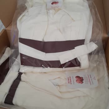 Morgan Deniz Leon Petro Butik'ten Yanlış Elbise Gönderildi