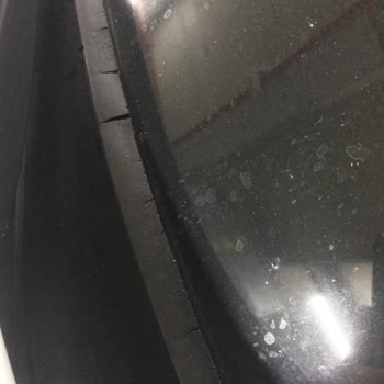 Renault Megane 3 Ön Cam Fitili Deformasyonu