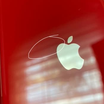 iPhone Yetkili Servis