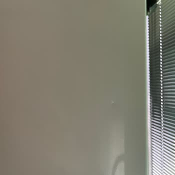 Arçelik 0 Buzdolabının Göçük Ve Çizikli Çıkması