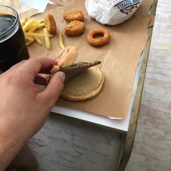 Burger King Pişmanlığı Yanlış Ürün Ve Hiç Geri Gelmeyen Kurye Sorunu