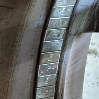 Continental Lastik Pişmanlığı. Lastiklerde Salgı Var. Balans Tutmuyor.