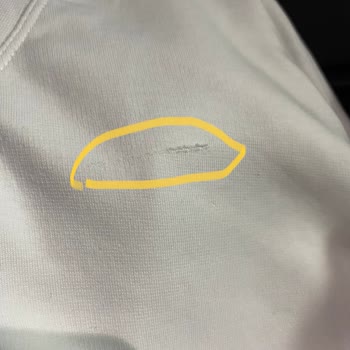 Bershka Faulty T-shirt Exchange Denied, Customer Service Letdown