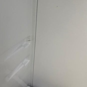 LG Buzdolabı İç Kısımda Çatlak Oluşması!