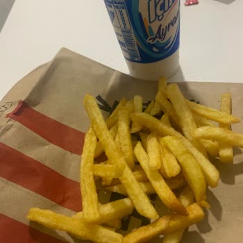 ArenaPark KFC Sorumsuzluğu Hizmet Vermemesi