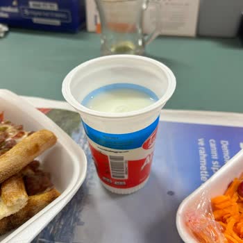 Tadında Süt Ürünleri Eksik Ayran Ve Sulu