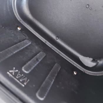 Tefal Ürünün Atmaları Ve Çizikleri Var