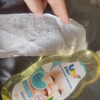 Uni Baby Şampuan Biber Gazı Gibi