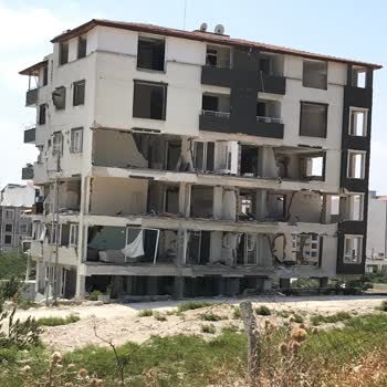 Anadolu Üniversitesi Açık Öğretim Fakültesinin Canımızı Hiçe Sayması