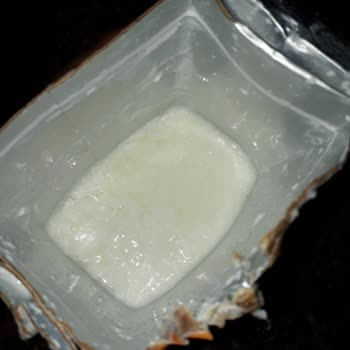 BİM Dost Süt Kutusundan Yoğurt Gibi Ürün Çıktı