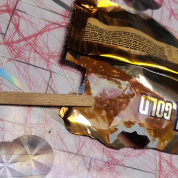 Algida Çubukta Neden Kod Yok?