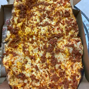 Dayı Kürek Lahmacun Cengizhan Şubesi Az Malzeme İçi