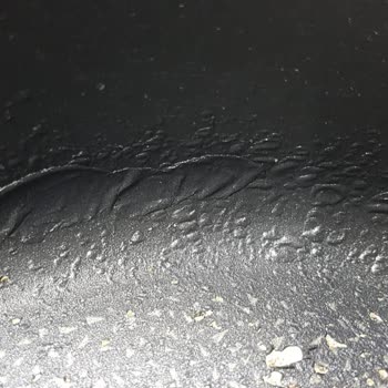 Tefal Tavada Oluşan Kabarcıklanma Üretim Hatasıdır.