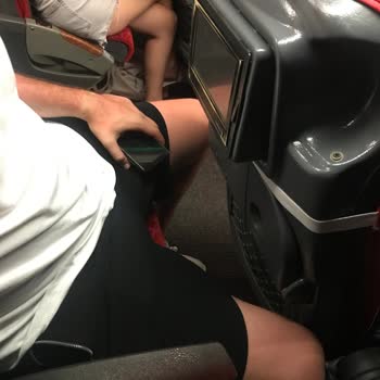 Nilüfer Turizm Koltuk Değişikliği Ve Otobüsün Çok Küçük Olması