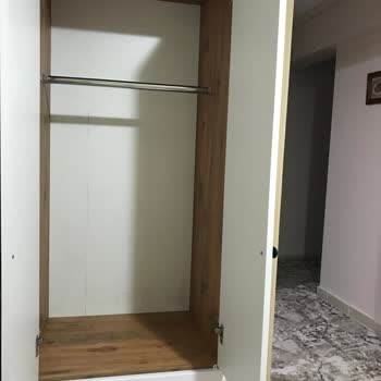 A101 Tiamob Markalı Gardırop Raf Eksik Çıktı.