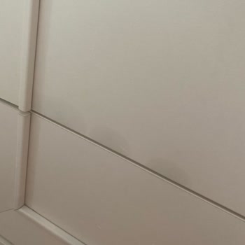 Bellona Mobilyamın Üzerinde Su Lekesi Gibi Lekeler Oluştu