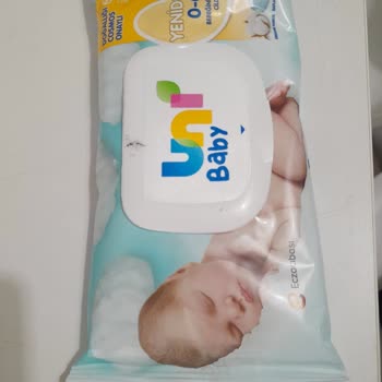 Uni Baby Islak Mendil Yüz Yakıyor!