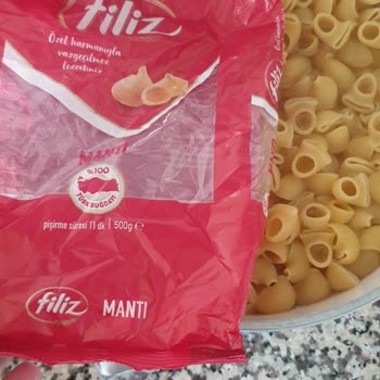 Filiz Makarnada Siyah Renkli Buğday Bitleri Çıktı