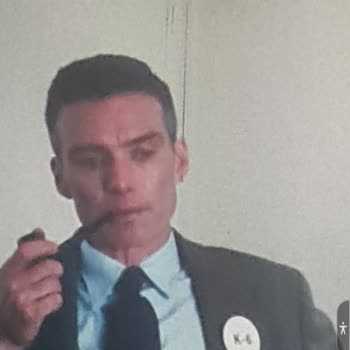 Denizli Çamlık Paribu Cineverse Lekeli Perde.