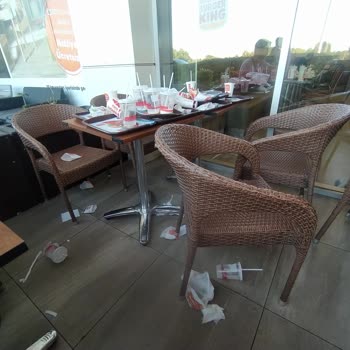 Burger King Çöplük Tam Bir Fiyasko