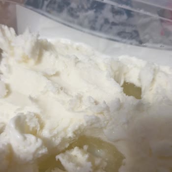 Carte d'OR Vanilla Icecream Taste Sour and Spoiled
