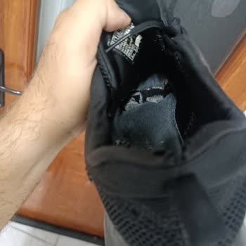 Skechers Taban Erimesi Ve Neticesinde Ayakkabının Çöp Olması.
