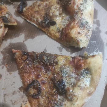 Domino's Pizza Sorumsuz Personelleri