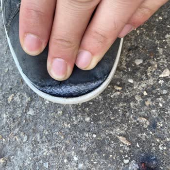 Pumadan Aldığım Ayakkabılar 3 Ay İçinde Yırtıldı