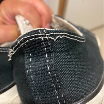Converse Üretim Hatalı Ürününün Arkasında Durmuyor