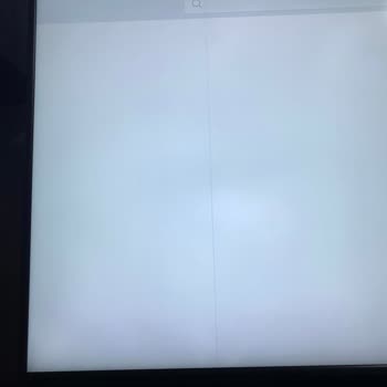 Samsung TV Ekranda Dikey Siyah Çizgi