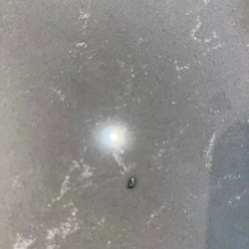 Güler Sucuğun İçinden Metal Parça