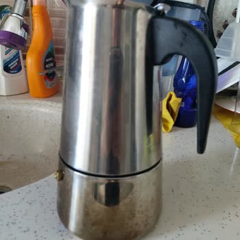 Trendyol'dan Aldığım Weather Forecast Markalı Ocak Üstü 9 Cup Moka Pot Paslanmaz Çelik Olmaması