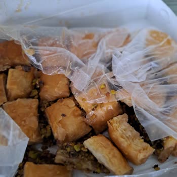 Baklavacı Şemsettin Baklavaların Akması Ve Birbirine Girmesi