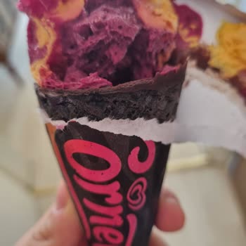 Cornetto Yarısı Olmayan Dondurma